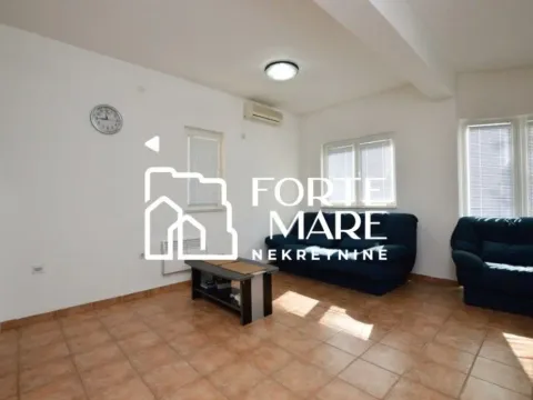 Prodaja, kuća, 59m², Herceg Novi, Crna Gora - image 8