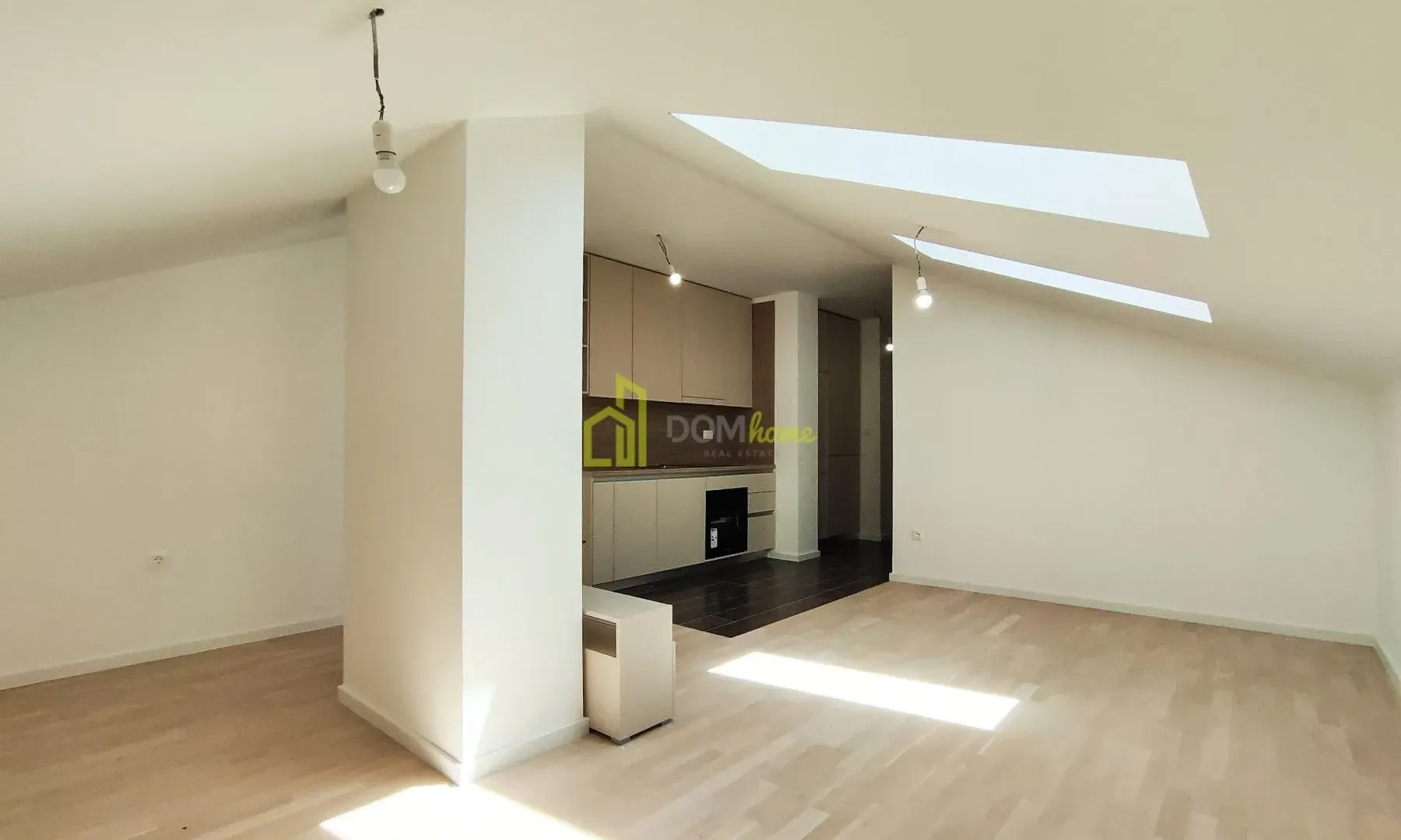 Prodaja, jednosoban stan, 52m², Tološi, Podgorica