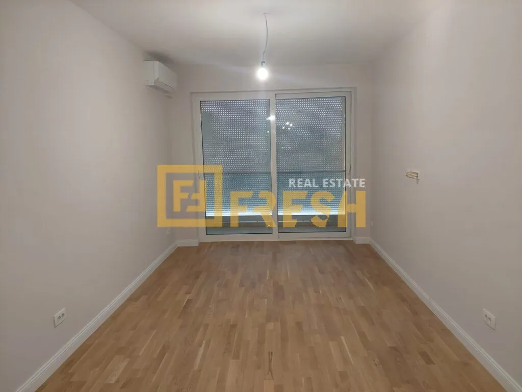 Izdavanje, jednosoban stan, 48m², Preko Morače, Podgorica