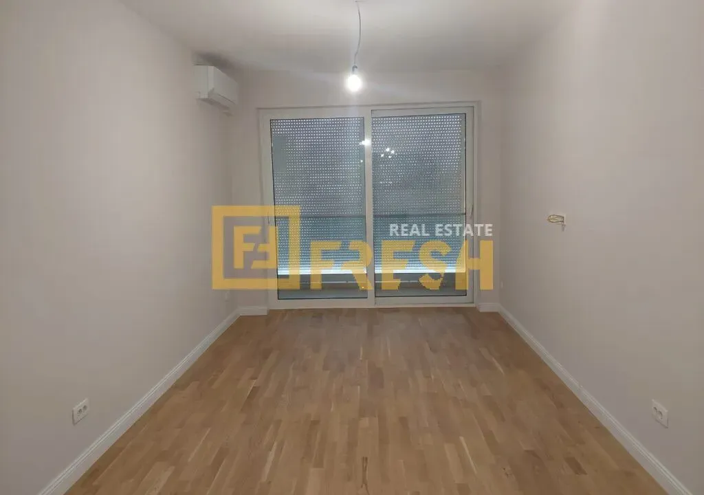Izdavanje, jednosoban stan, 48m², Preko Morače, Podgorica
