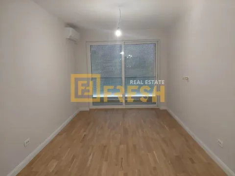 Izdavanje, jednosoban stan, 48m², Preko Morače, Podgorica - image 1