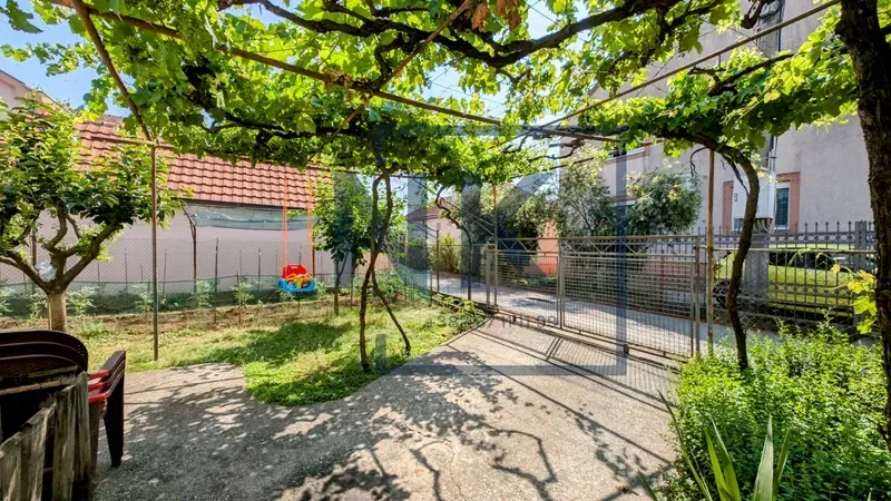 Prodaja, kuća, 120m², Gornja Gorica, Podgorica