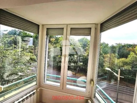 Izdavanje, trosoban stan, 80m², Kalemegdan, Beograd - image 10