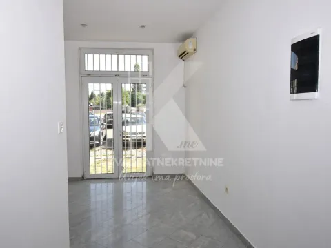 Izdavanje, poslovni prostor, 80m², Stari Aerodrom, Podgorica - image 3