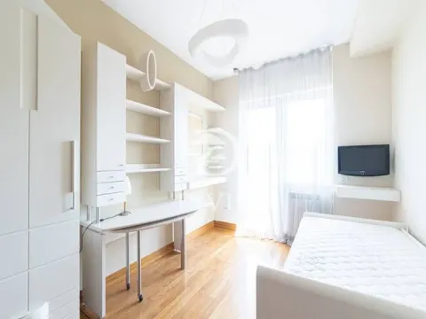Sale, three bedroom apartment, 150m², Banovo Brdo, Beograd - image 20
