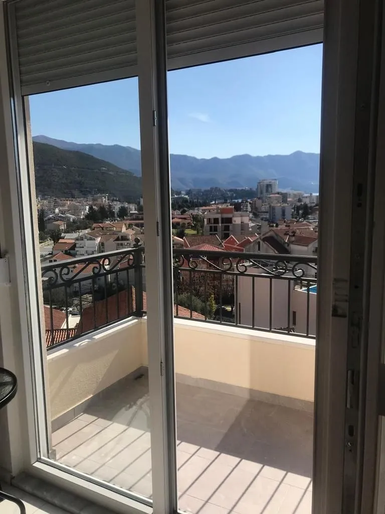 Rent, two bedroom apartment, 50m², Budva, Crna Gora