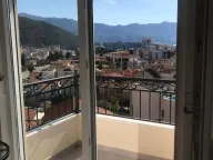 Izdavanje, dvosoban stan, 50m², Budva, Crna Gora - image 7