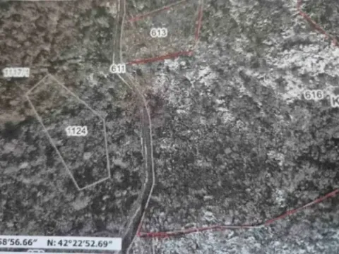 Zemljište in Ulići