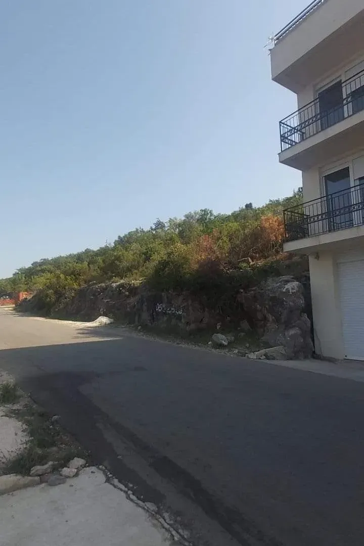 Prodaja, plac, 2300m², Tivat, Crna Gora