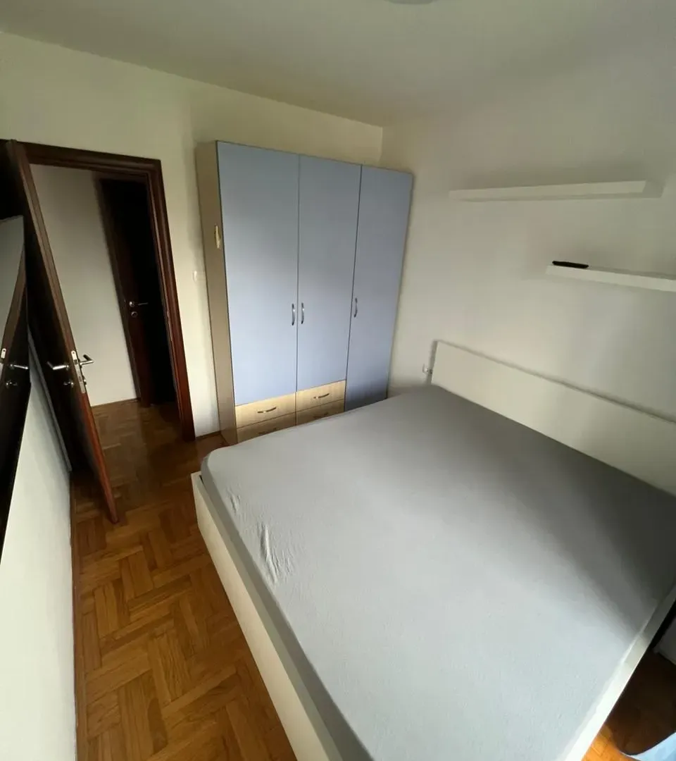 Izdavanje, trosoban stan, 80m², City Kvart, Podgorica