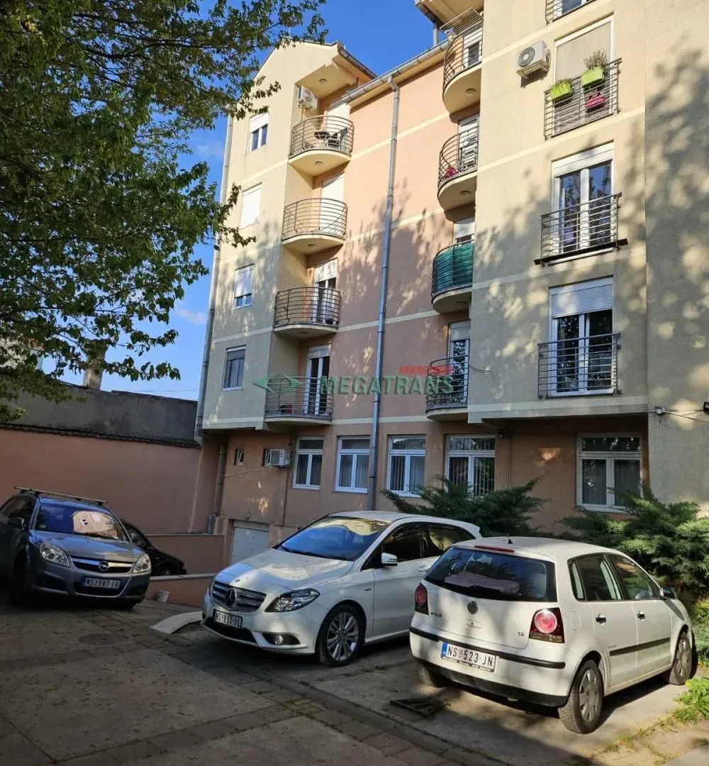 Izdavanje, dvosoban stan, 42m², Novi Sad Sve Podlokacije, Novi Sad
