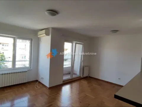Rent, two bedroom apartment, 49m², Đeram Pijaca, Beograd - image 6