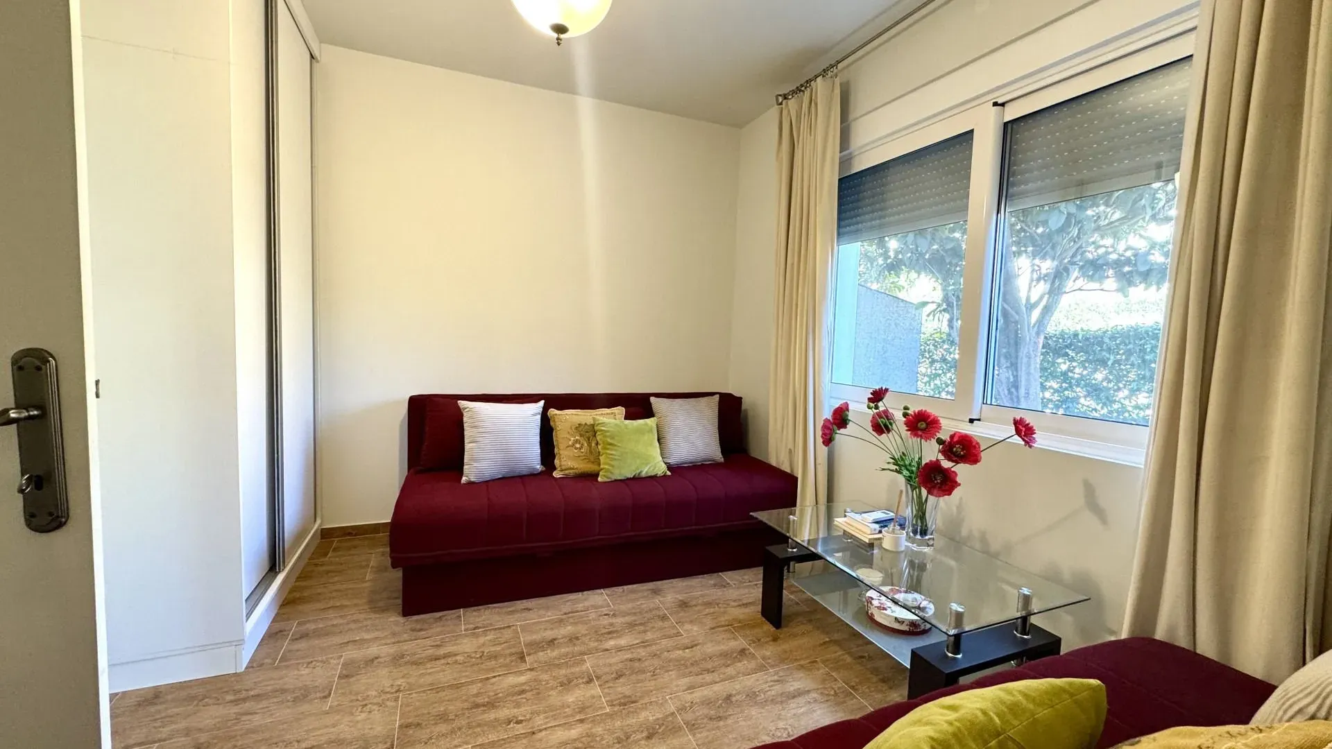 Rent, three bedroom apartment, 100m², Seljanovo, Tivat