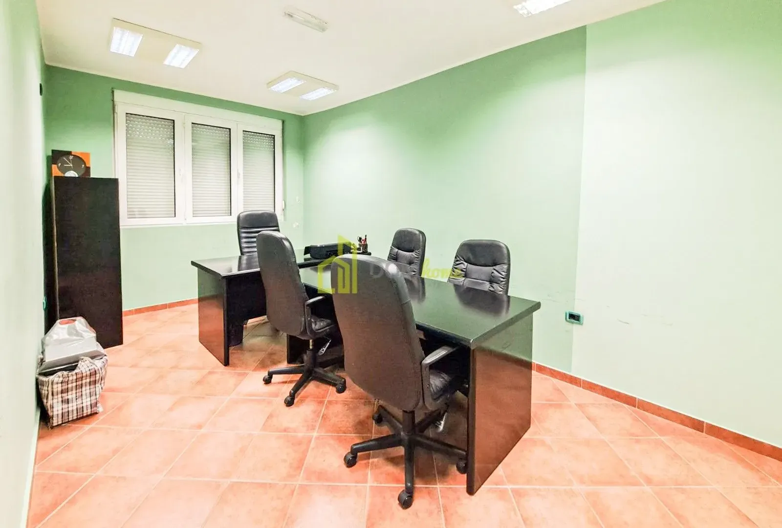 Sale, office space, 115m², Bar, Crna Gora