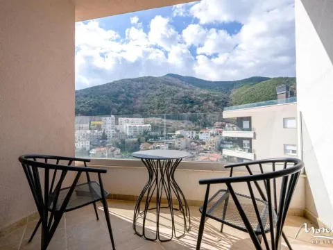 Prodaja, trosoban stan, 140m², Budva, Crna Gora - image 5