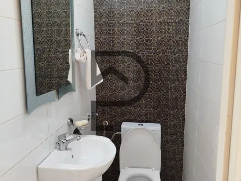 Izdavanje, stan, 330m², Tološi, Podgorica - image 7