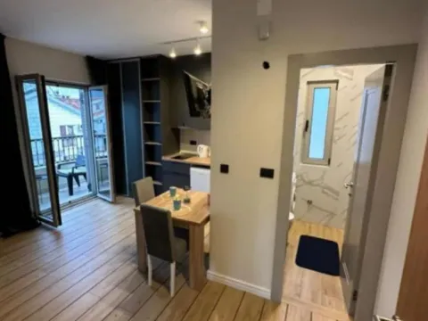 Prodaja, garsonjera, 33m², Budva, Crna Gora - image 5