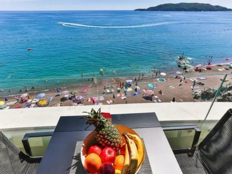 Sale, one bedroom apartment, 51m², Rafailovići, Budva - image 1
