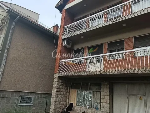 Sale, three bedroom apartment, 113m², Kluz, Zvezdara Sve Podlokacije - image 12