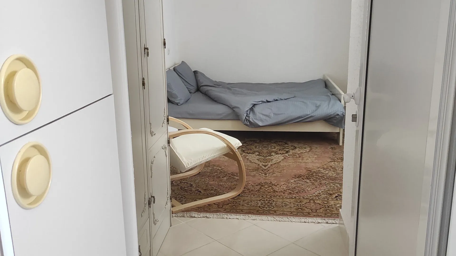 Izdavanje, jednosoban stan, 30m², Luštica, Herceg Novi