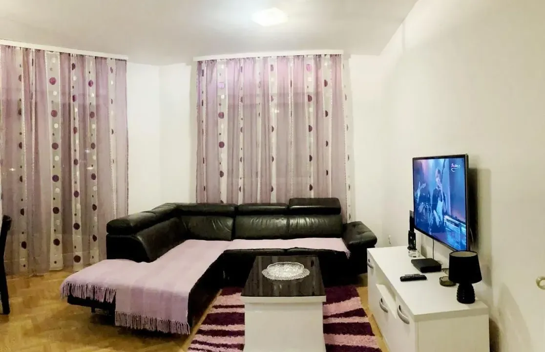 Rent, apartment, 43m², Stari Aerodrom, Podgorica