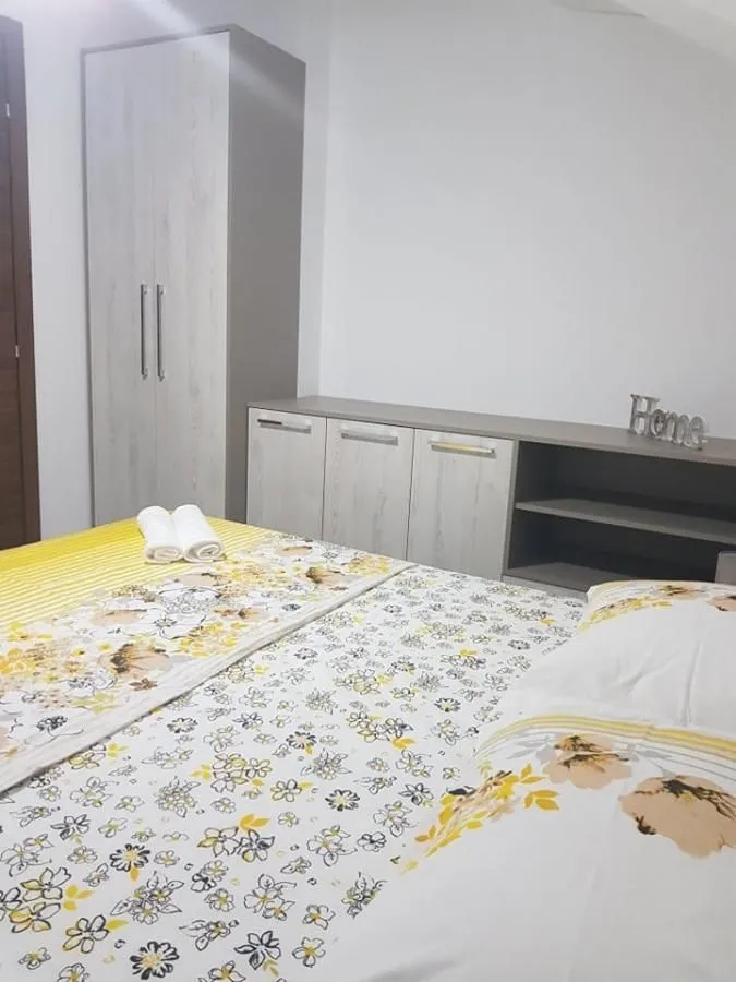 Rent, two bedroom apartment, 46m², Centar, Tivat