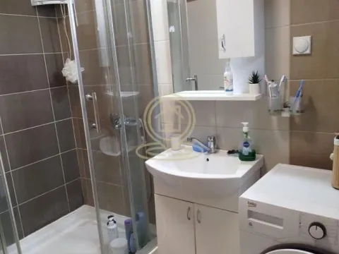 Prodaja, trosoban stan, 78m², Pantelej, Niš - image 18