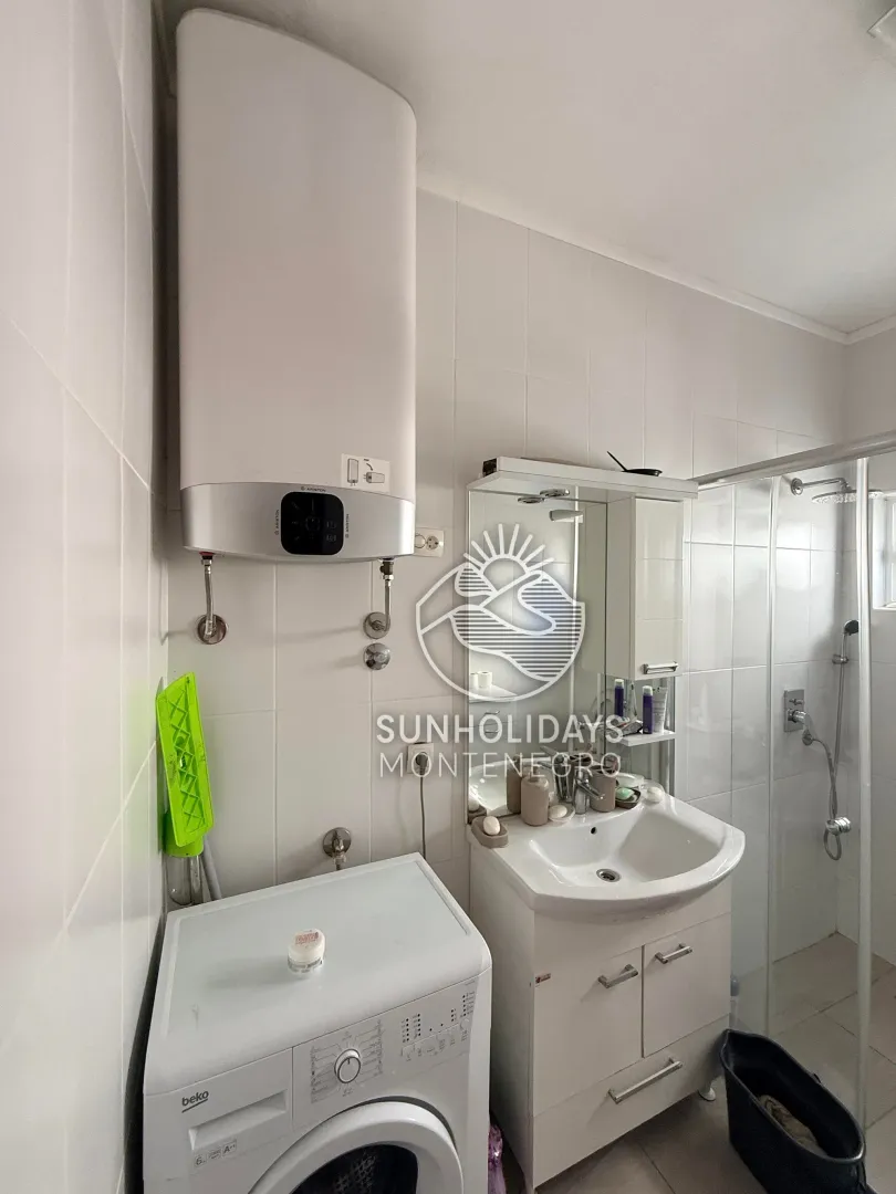 Sale, two bedroom apartment, 85m², Šušanj, Bar