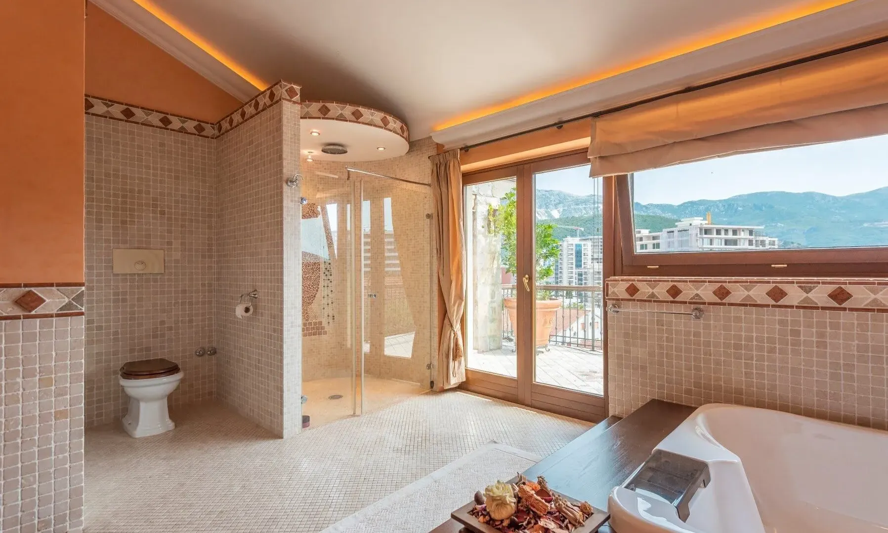 Sale, house, 1264m², Gospoština, Budva