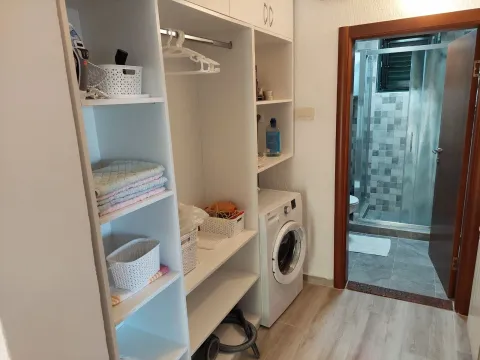 Prodaja, kuća, 287m², Podkošljun, Budva - image 5