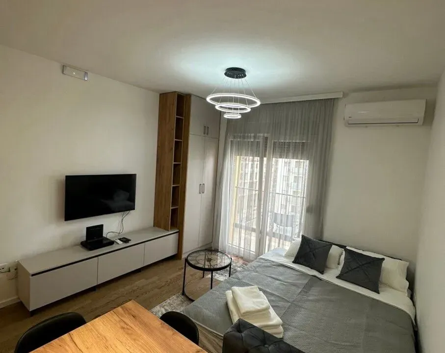 Prodaja, garsonjera, 26m², Pobrežje, Podgorica