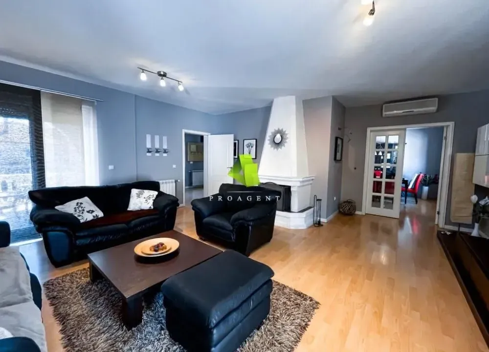 Sale, house, 400m², Pantelej, Niš