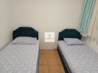 Izdavanje, trosoban stan, 95m², Lazi, Budva - image 16