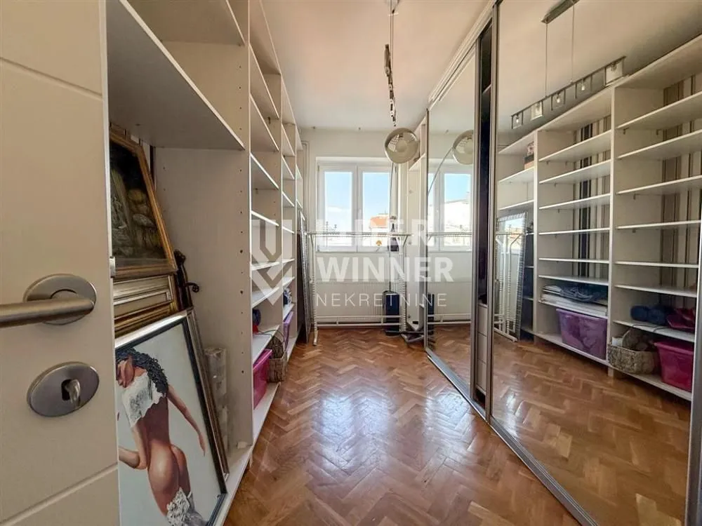 Prodaja, trosoban stan, 82m², Vukov Spomenik, Zvezdara Sve Podlokacije