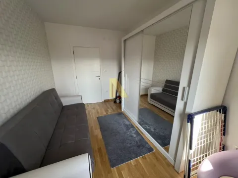 Izdavanje, trosoban stan, 65m², Salajka, Novi Sad Sve Podlokacije - image 6