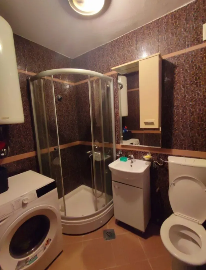 Rent, office space, 80m², Blok 5, Podgorica