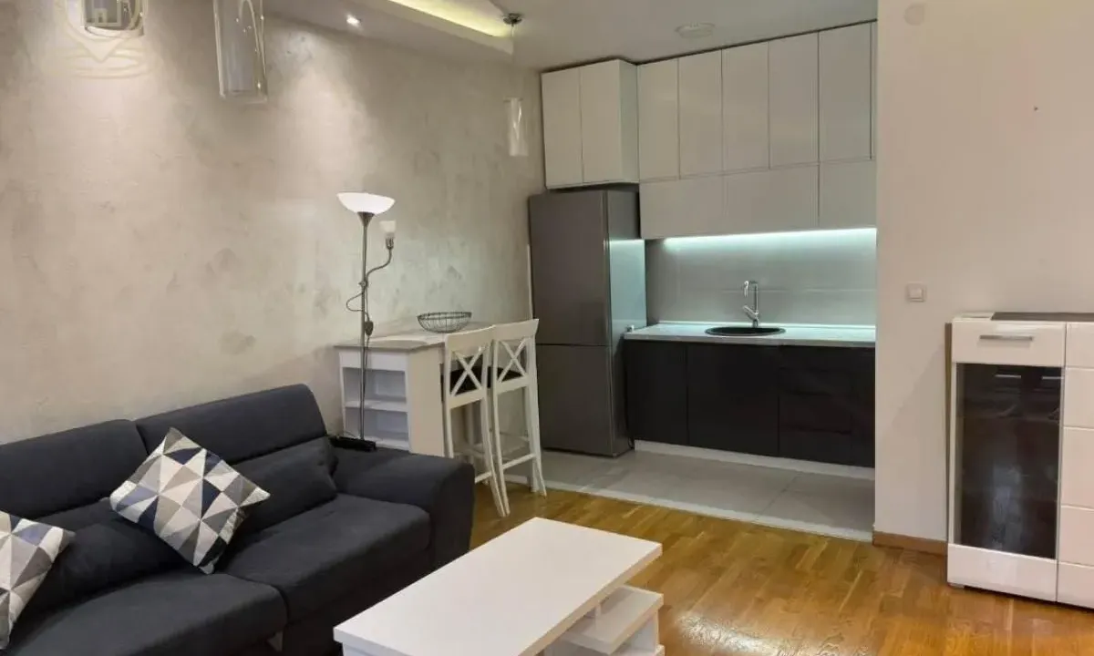 Prodaja, jednosoban stan, 45m², Rotkvarija, Novi Sad Sve Podlokacije