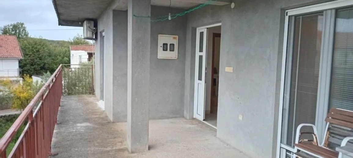 Rent, two bedroom apartment, 80m², Đuraševići, Tivat