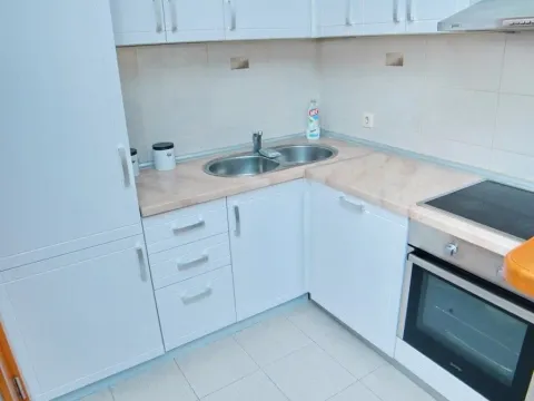 Izdavanje, jednosoban stan, 58m², Centar, Bar - image 14