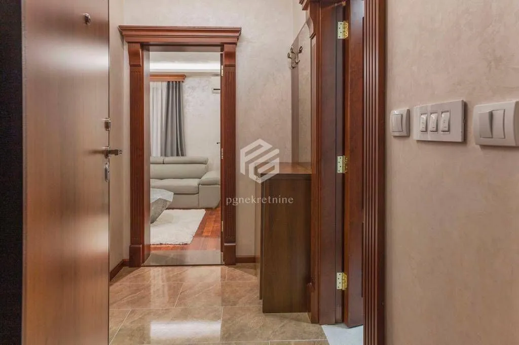 Prodaja, jednosoban stan, 37m², Kotor, Crna Gora