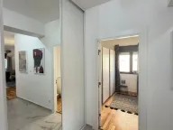 Izdavanje, dvosoban stan, 70m², City Kej, Podgorica - image 9