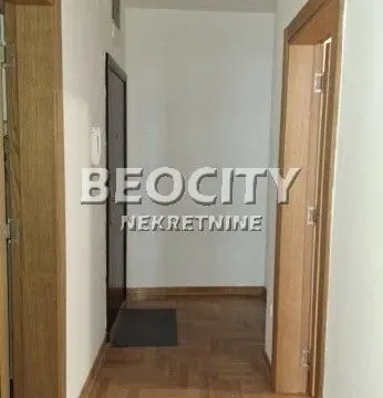 Izdavanje, dvosoban stan, 41m², Centar, Novi Sad - image 4