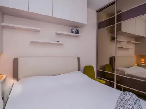 Izdavanje, jednosoban stan, 49m², City Kvart, Podgorica - image 6