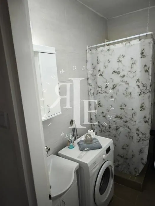 Sale, two bedroom apartment, 60m², Karaburma, Palilula Sve Podlokacije
