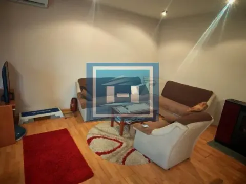 Sale, house, 204m², Gloždak, Paraćin