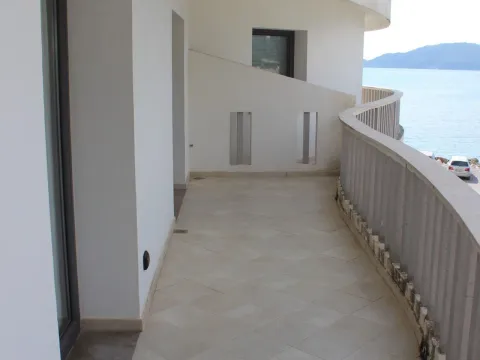 Sale, apartment, 69m², Rafailovići, Budva - image 2