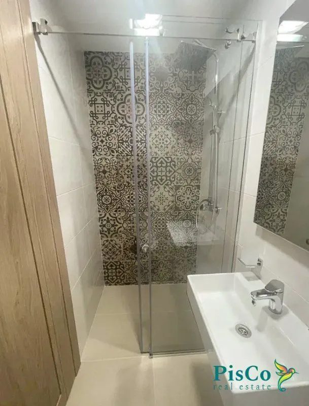 Izdavanje, dvosoban stan, 69m², Master Kvart, Podgorica