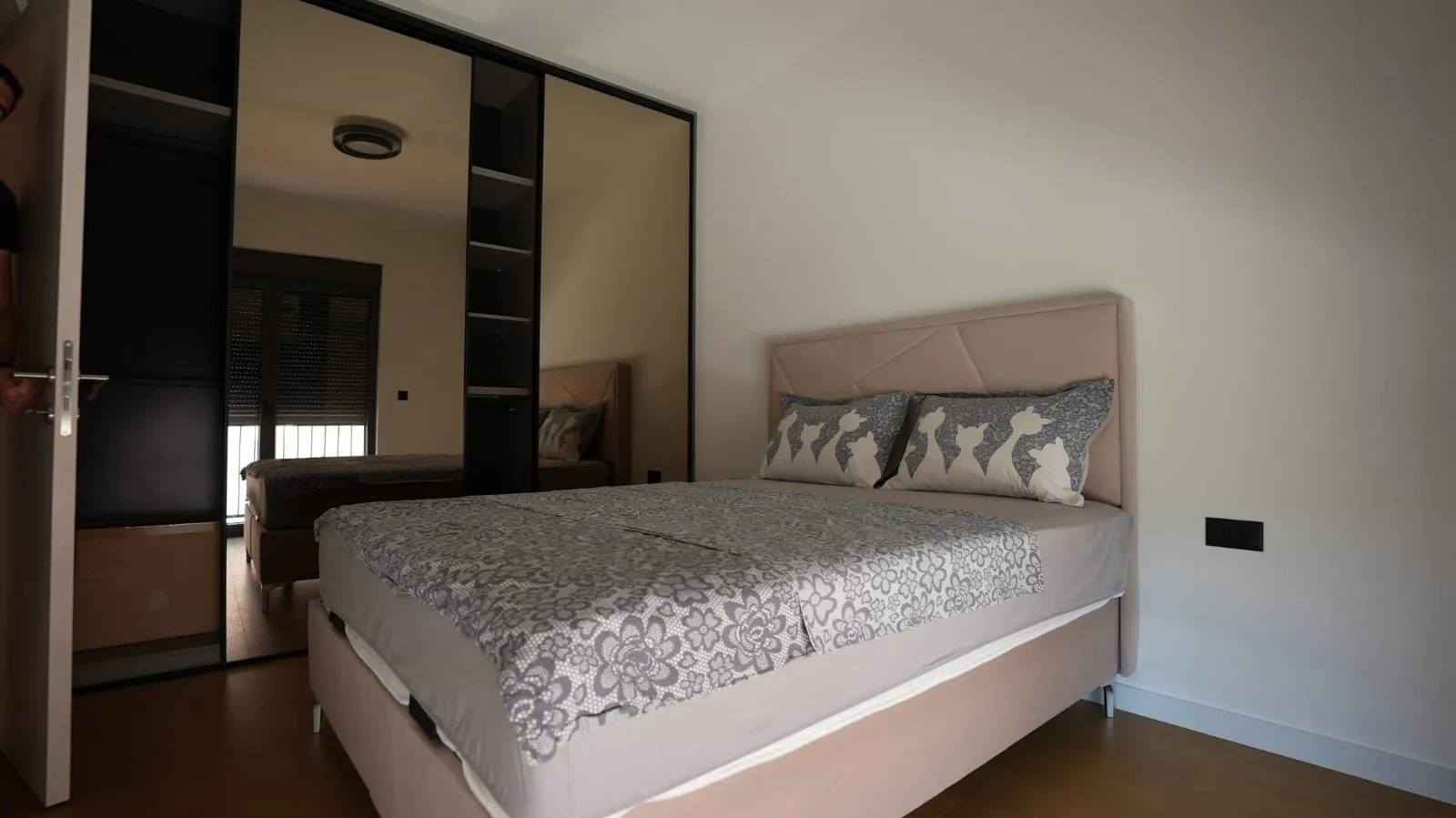 Rent, one bedroom apartment, 47m², Blok 9, Podgorica