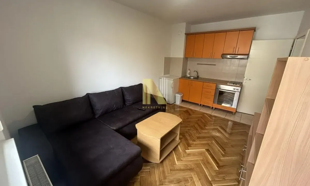 Rent, one bedroom apartment, 37m², Socijalno, Novi Sad Sve Podlokacije