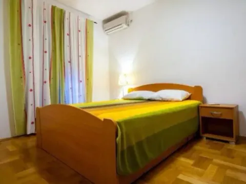 Sale, two bedroom apartment, 91m², Petrovac, Budva - image 4